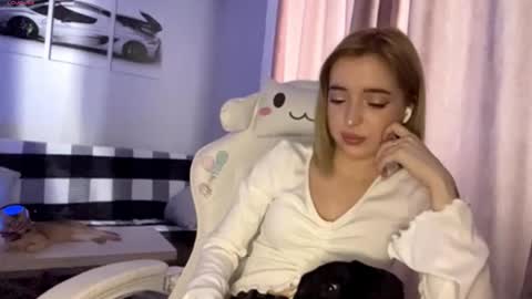 Eva  online show from 02.05.26