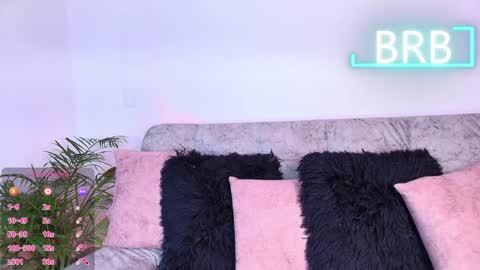 Jules and Gia online show from 05.03.26