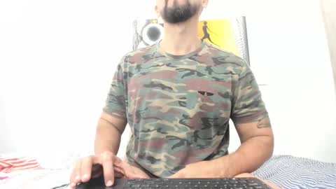 Snapshot of juleslatin122 chatting on 12.27.24 Jules online show from 12.27.24