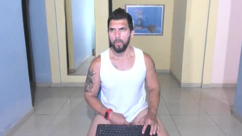 Snapshot of juleslatin122 chatting on 03.01.25 Jules online show from 03.01.25