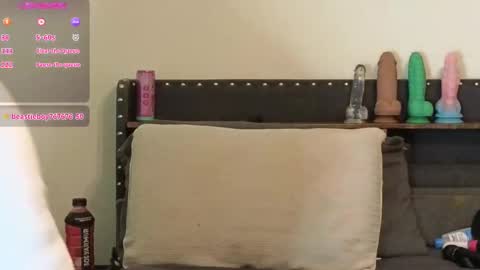 Julesss online show from 03.10.26