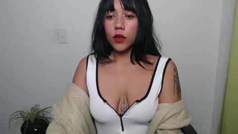 Snapshot of juli_love11 chatting on 02.24.25 JULIETA online show from 02.24.25