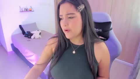 juli_santos_22 online show from 12.28.24