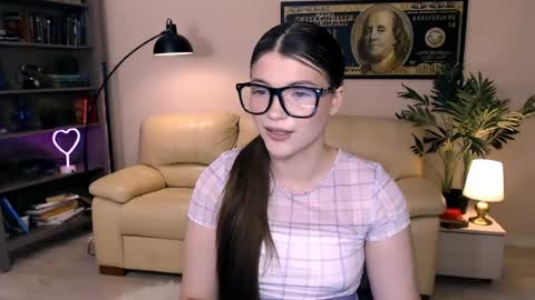Snapshot of julia485262 chatting on 06.07.26 julia485262 online show from 06.07.26