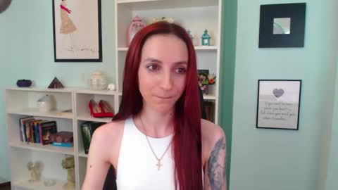 JuliaJae online show from 11.21.25