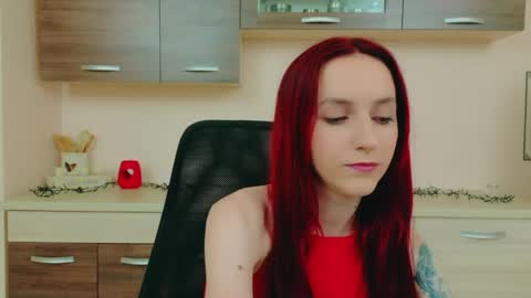 Snapshot of julia__jae chatting on 06.05.26 JuliaJae online show from 06.05.26