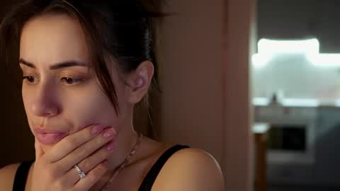 Molly online show from 03.21.26