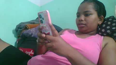 juliah02 online show from 01.25.25