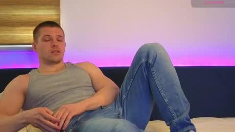 julian_turner online show from 04.24.26