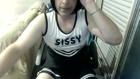 Snapshot of juliana8106 chatting on 05.25.26 juliana online show from 05.25.26