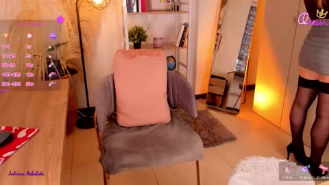 Snapshot of julianaarboleda chatting on 02.11.26 Juli online show from 02.11.26