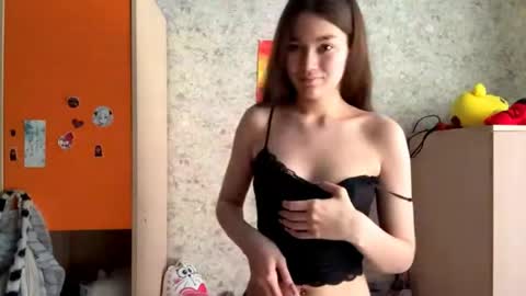 Viola online show from 05.25.26