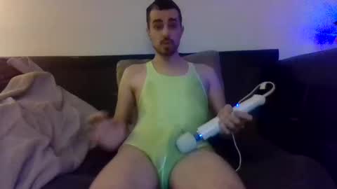 Snapshot of julianjj2001 chatting on 12.29.24 julianjj2001 online show from 12.29.24