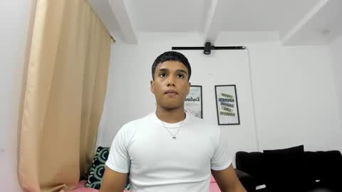 Juliann online show from 10.03.25