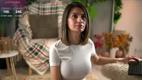 Snapshot of juliarichard chatting on 01.15.26 Julie online show from 01.15.26