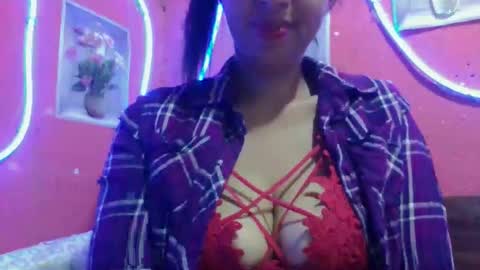 julie0612 online show from 04.05.26