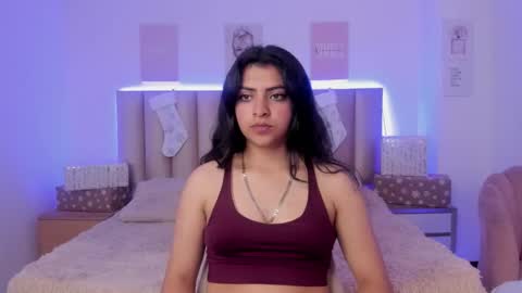 Snapshot of julie_devani chatting on 01.05.26 julie_devani online show from 01.05.26