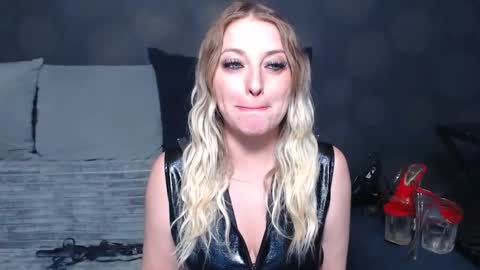 julia online show from 05.14.26