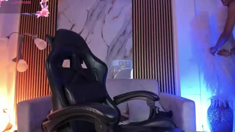 Julien online show from 01.08.26