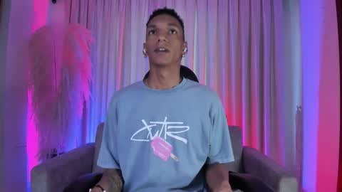 Julien online show from 01.10.26