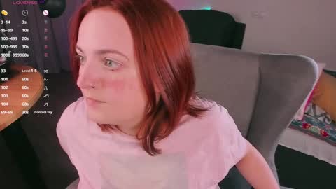 Snapshot of juliet_schoolgirl chatting on 12.21.24 Juliet online show from 12.21.24