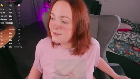 Snapshot of juliet_schoolgirl chatting on 12.29.24 Juliet online show from 12.29.24