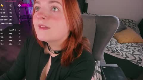 Snapshot of juliet_schoolgirl chatting on 01.23.25 Juliet online show from 01.23.25