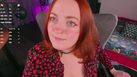 Snapshot of juliet_schoolgirl chatting on 02.14.25 Juliet online show from 02.14.25