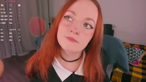 Snapshot of juliet_schoolgirl chatting on 11.15.25 Juliet online show from 11.15.25