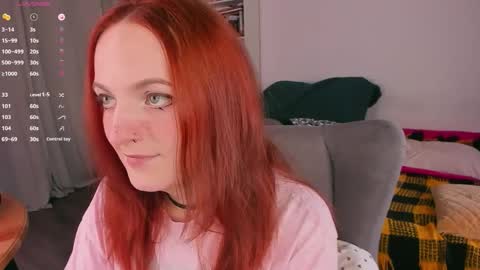 Snapshot of juliet_schoolgirl chatting on 12.13.25 Juliet online show from 12.13.25