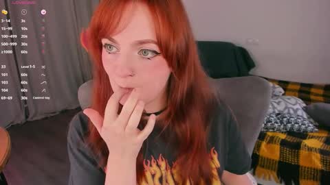 Snapshot of juliet_schoolgirl chatting on 02.09.26 Juliet online show from 02.09.26