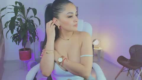 Julieta92  online show from 04.24.26