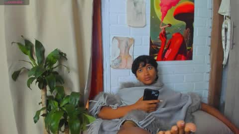 Snapshot of julieta__cooper chatting on 01.15.26 Juli online show from 01.15.26