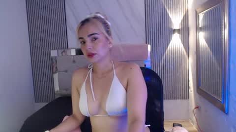 julieta__fox_ online show from 06.28.26