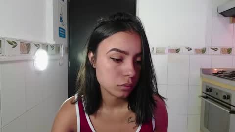 Snapshot of julieta_fn chatting on 06.22.26 julieta_fn online show from 06.22.26