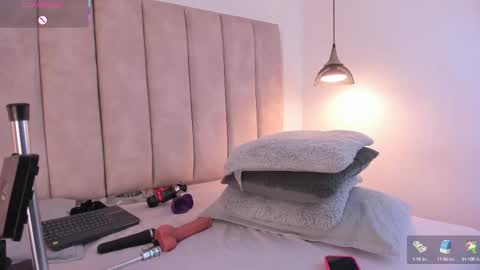 Julieta online show from 09.13.25