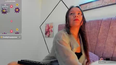 julieta_lein online show from 10.20.25