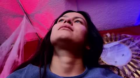  Julieta  online show from 10.15.25