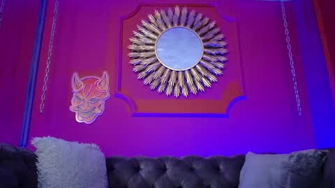  Julieta  online show from 04.28.26