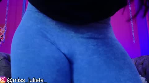  Julieta  online show from 05.12.26