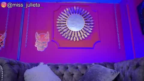  Julieta  online show from 05.18.26