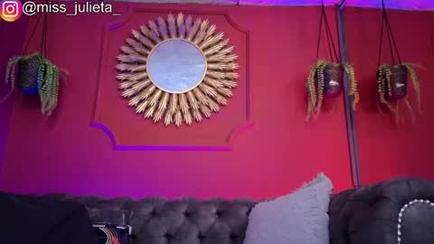  Julieta  online show from 06.04.26