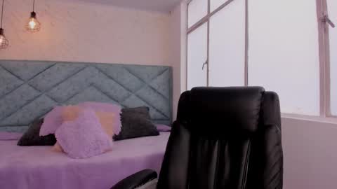 Julieta  online show from 10.03.25