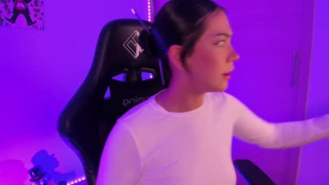 Snapshot of julietariverss chatting on 12.06.24 Julieta online show from 12.06.24