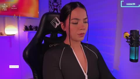 Snapshot of julietariverss chatting on 02.21.26 Julieta online show from 02.21.26