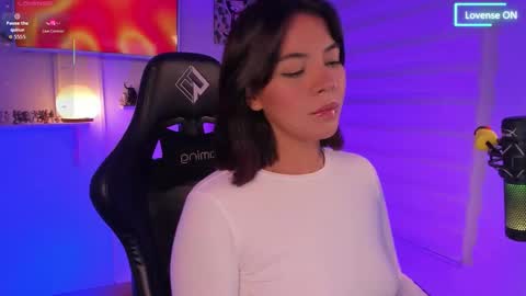 Snapshot of julietariverss chatting on 02.26.26 Julieta online show from 02.26.26