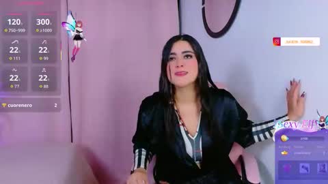 julietatorres_ online show from 02.11.26