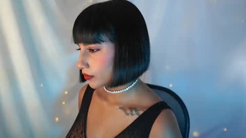 Snapshot of julietawinona chatting on 10.26.25 julietawinona online show from 10.26.25