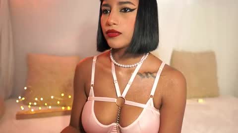 Snapshot of julietawinona chatting on 12.04.25 julietawinona online show from 12.04.25