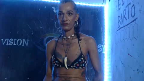 Julieth Wolf online show from 01.26.25